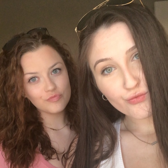 Meet your Posher, Meg - Picture 1 of 1